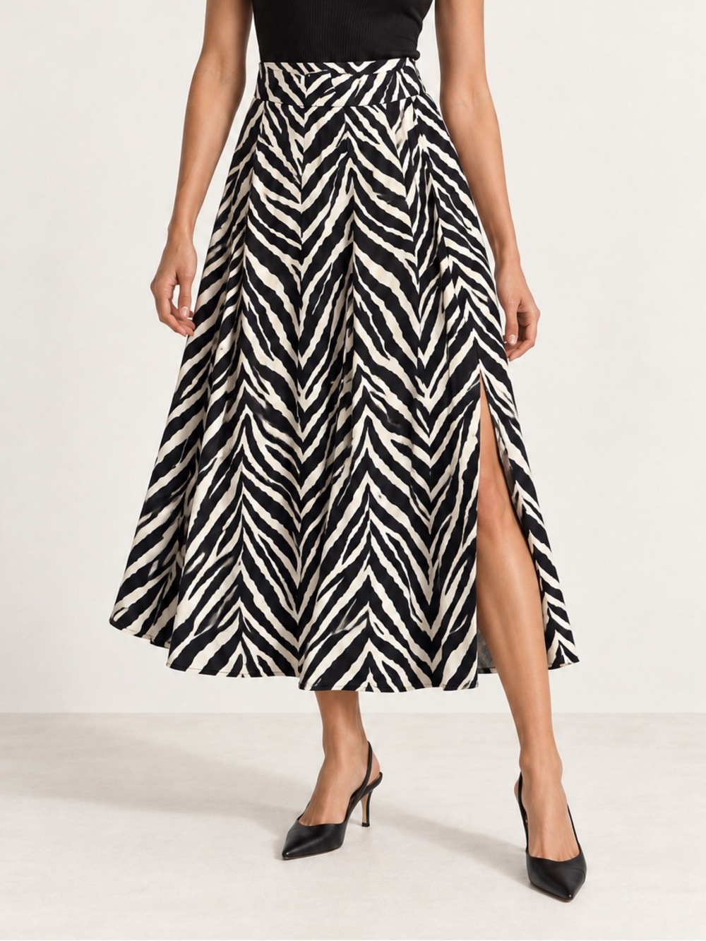 Zara Black and White Zebra Print with Sexy Slit Maxi Skirt XS